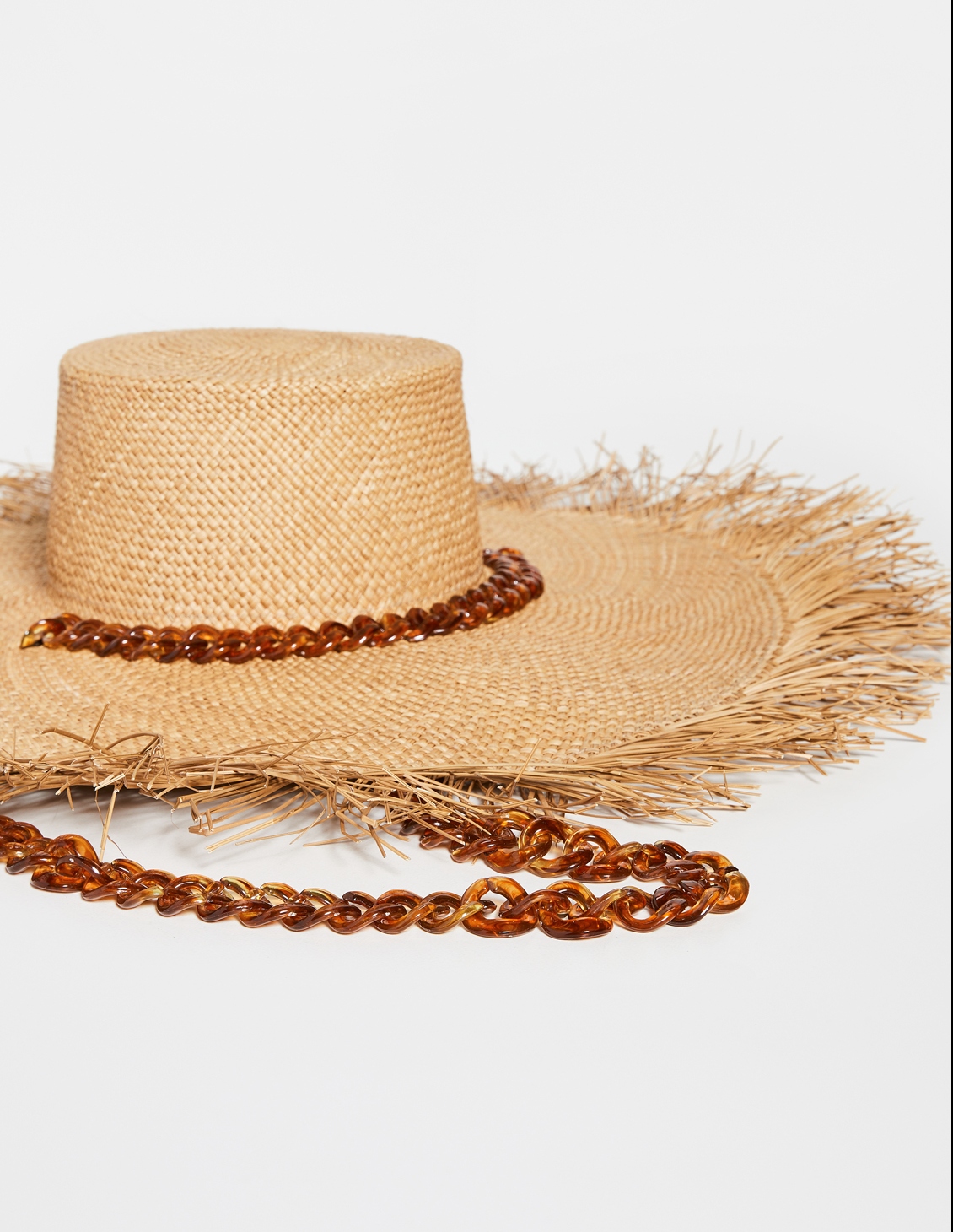 Eugenia Kim Valentina Hat on Shopbop Cute Summer Sun Hats for Your Wedding or Elopement Bridal Musings e1611860910134 - 25 chiếc mũ cô dâu mùa hè hợp thời trang cho chuyến đi của bạn Cottagecore