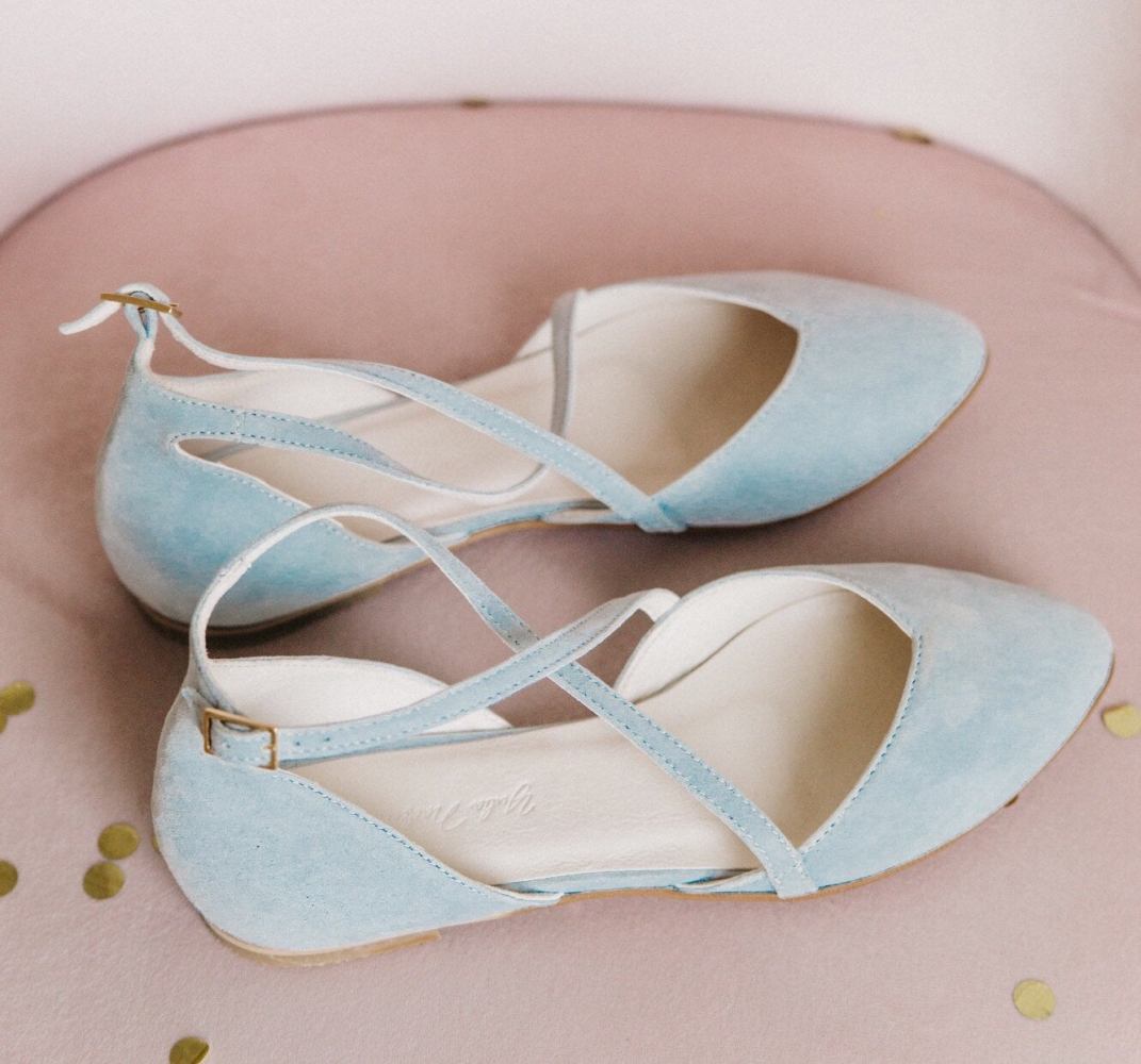 10 Beautiful Bridal Flats Yulia Nadeeva Blue Suede Bridal Flats - 20 đôi giày cưới bằng phẳng (sang trọng như giày cao gót)