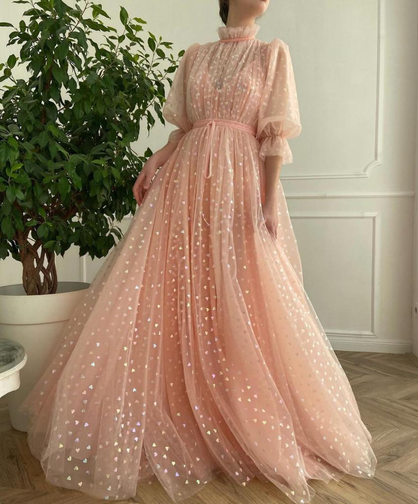 Teuta Matoshi Pink Hearty Gown Wedding Dress Best Pink Wedding Dresses for 2021 2022 Brides Bridal Musings 1 - 30 chiếc áo dài cưới màu hồng dành cho cô dâu yêu thích sắc màu