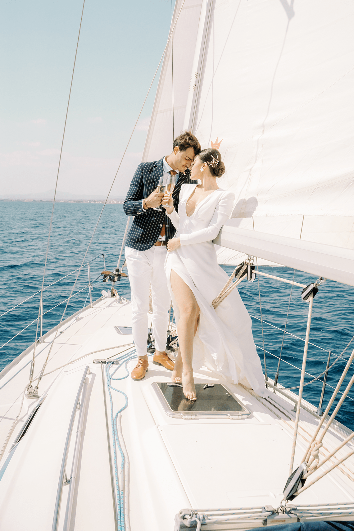 Vintage Greek Sailboat Elopement Inspiration Andreas K. Georgiou 3 - Nền tảng đăng ký đám cưới tốt nhất cho Quà tặng, Tiền mặt, Du lịch & Từ thiện