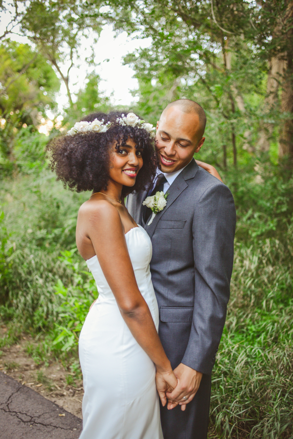 1625235527 892 Ehiopian Denver Wedding by From The Hip Photo on Offbeat Bride 113 - Tôn vinh di sản Ethiopia trong một đám cưới vườn bách thảo ở Denver
