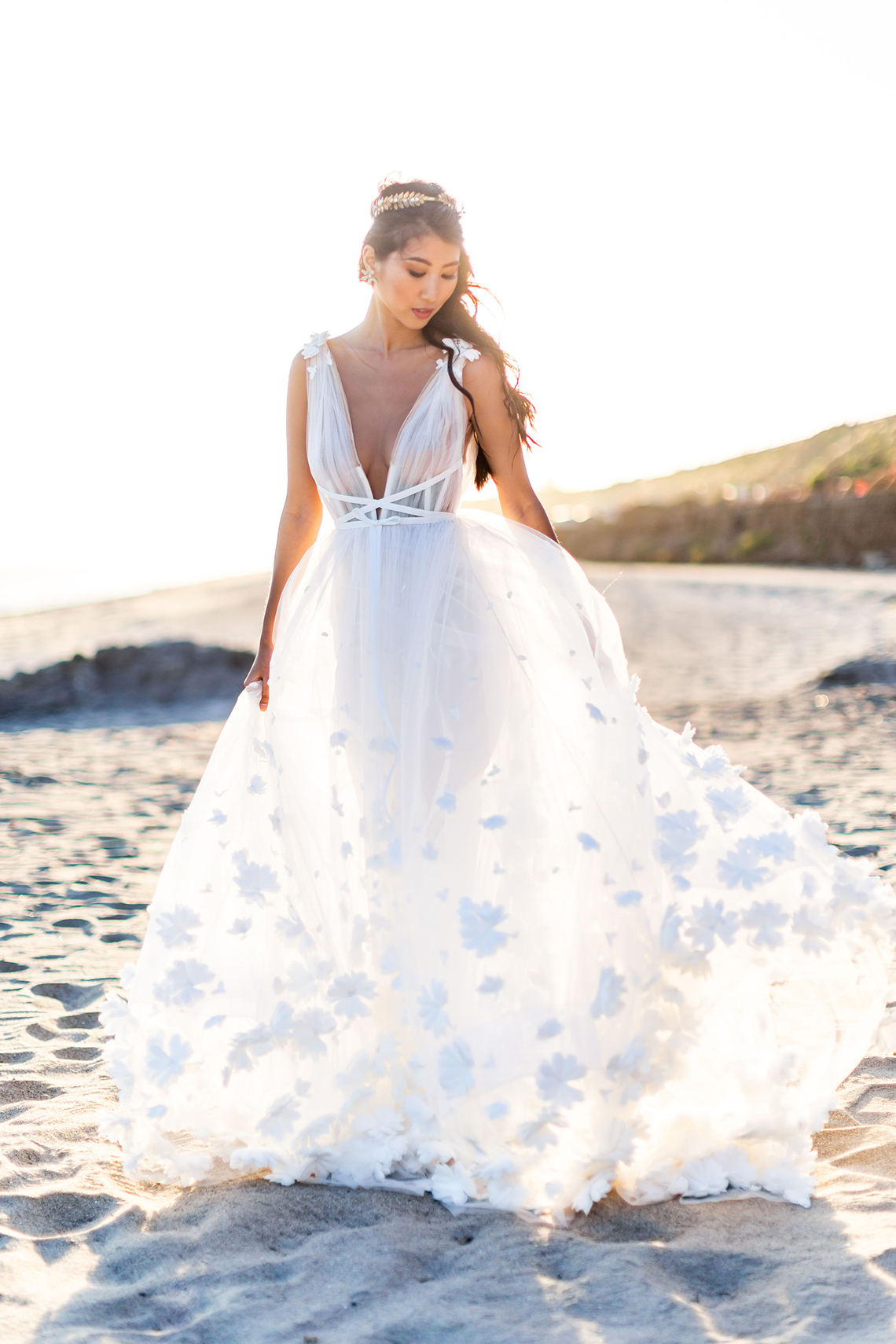 Ethereal Malibu Beach Wedding Inspiration Courage and Dash Photo 1 - Cách thực hiện và các nền tảng tốt nhất