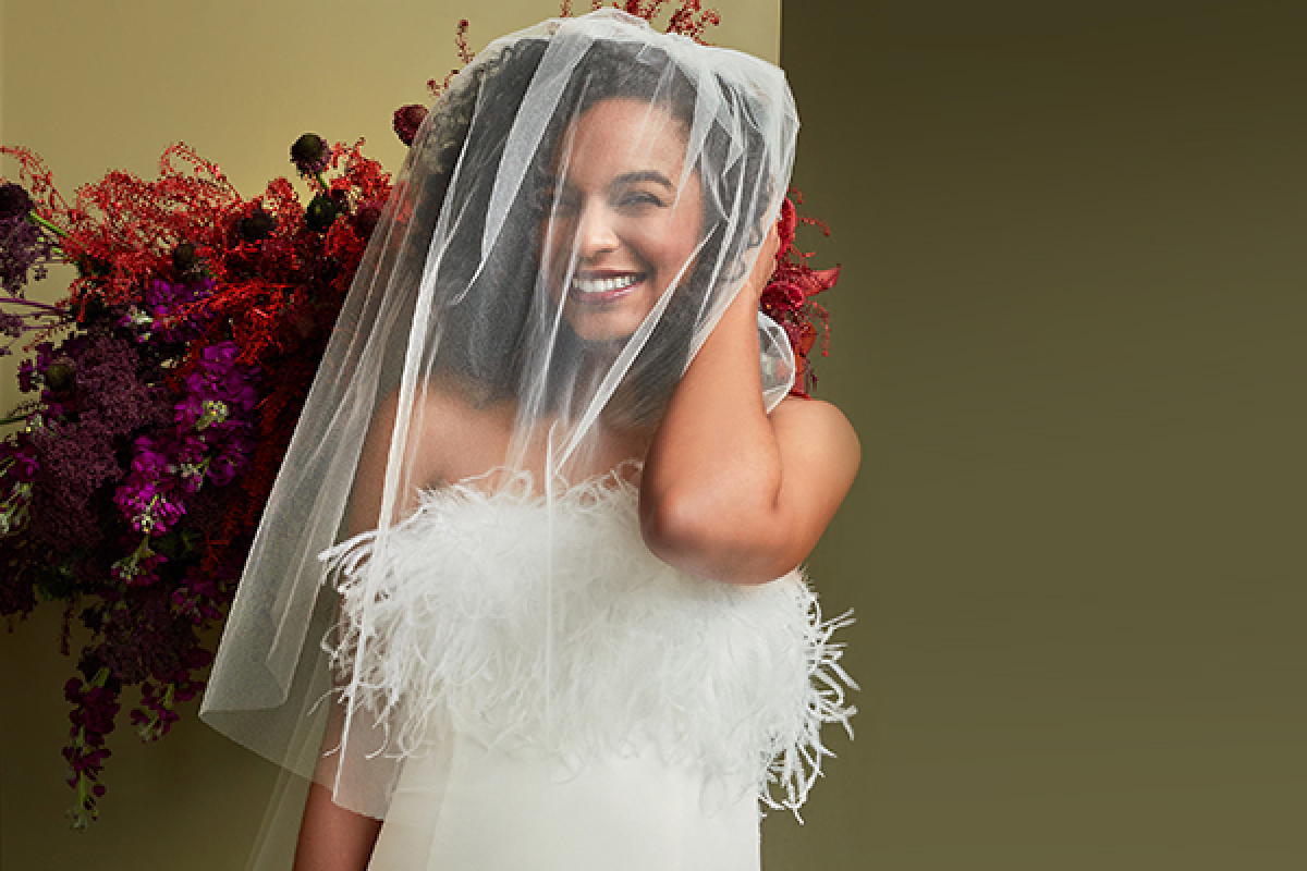 Image 4 Desktop - Hướng dẫn về các loại mạng che mặt trong đám cưới