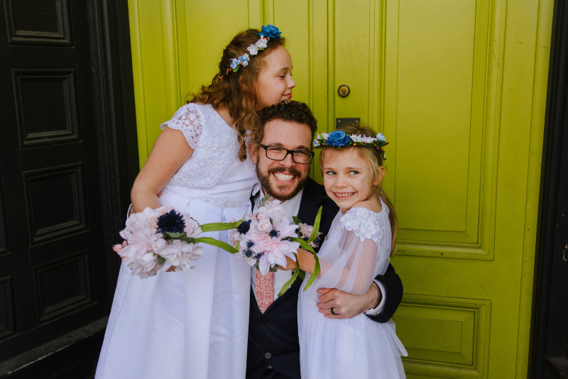 1629727617 686 blended family non denominational wedding on offbeat bride 36 - This blended family non-denominational wedding was COVID-safe and broadcast via ZOOM