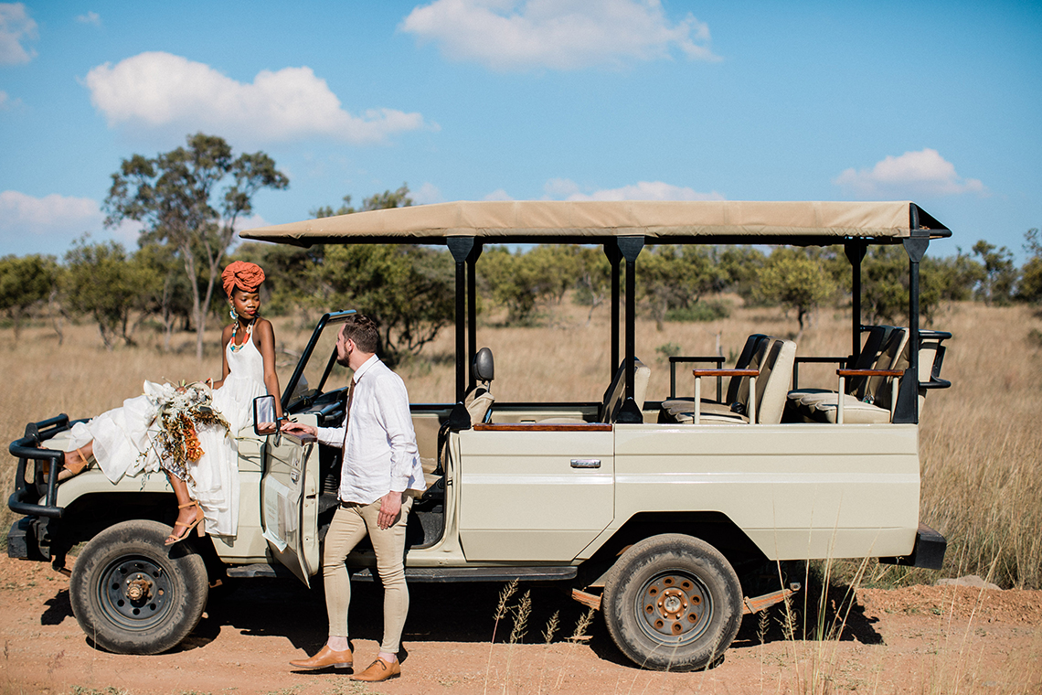 Ultra Stylish Wedding Inspiration From The South African Bush Nina Wernicke 44 - Mặc gì trong Tuần trăng mật Safari ở Châu Phi