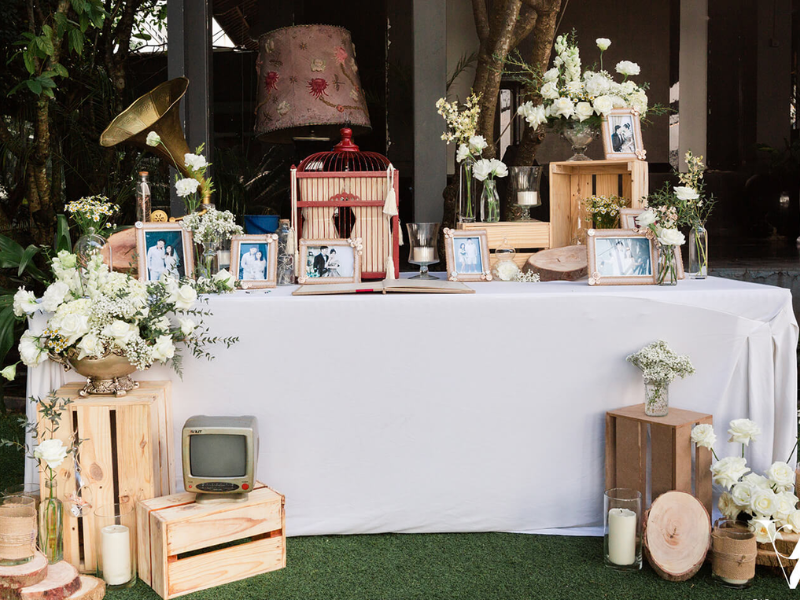 trang trí bàn Gallery đám cưới 