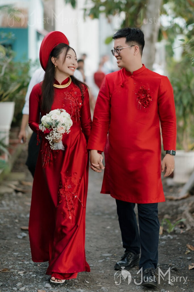nữ 1998 lấy chồng năm nào đẹp